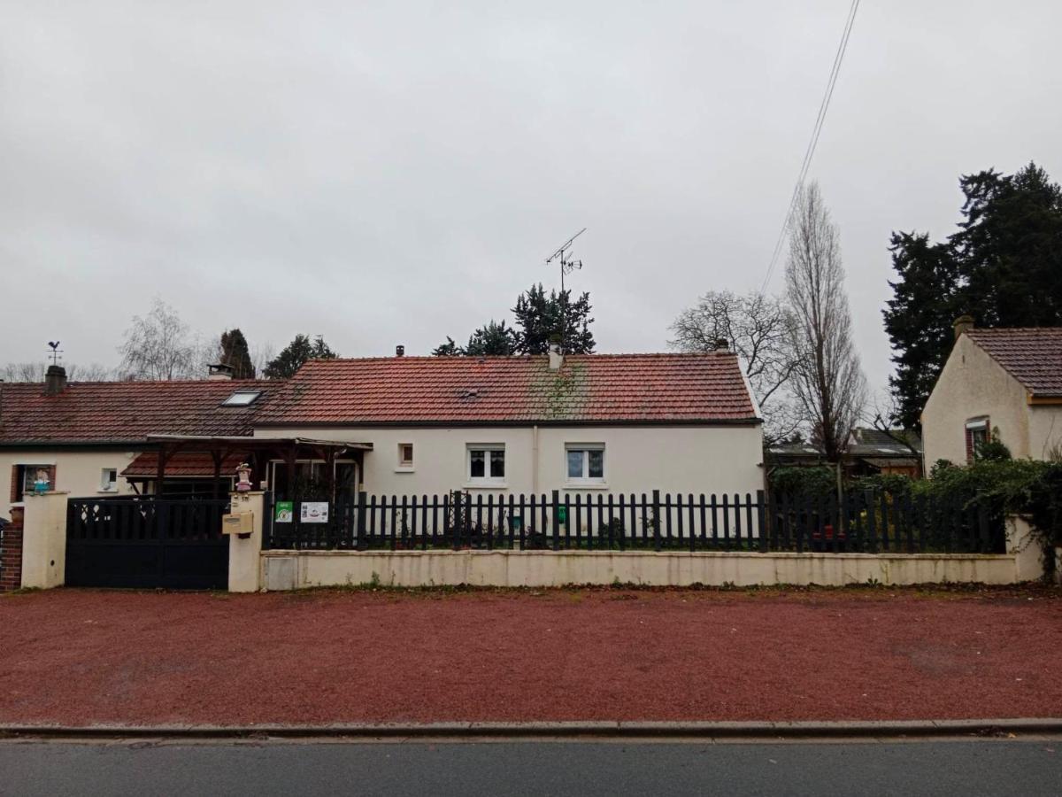 Villa La petite maison de Paule à Amilly  Extérieur photo